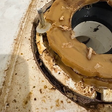 Toilet-Reset-and-Reseal-in-Darien-IL 2